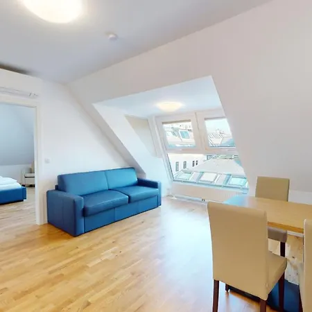Alon Homes - Premium Center Lejlighed