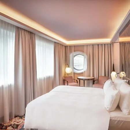 Topazz & Lamee Hotel 5*