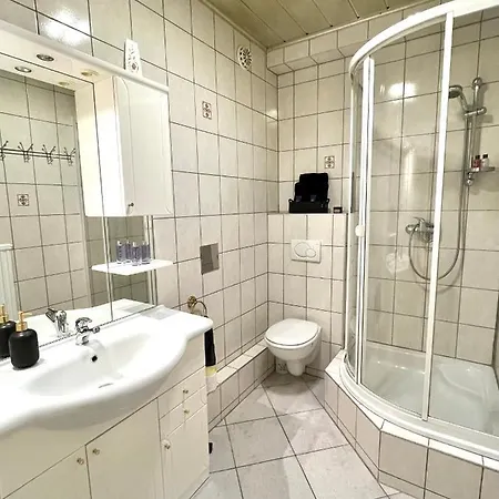 - Contactless Check-in Apartment *