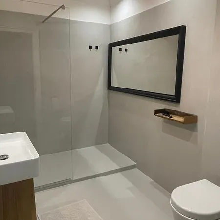 Luxury Downtown Daire