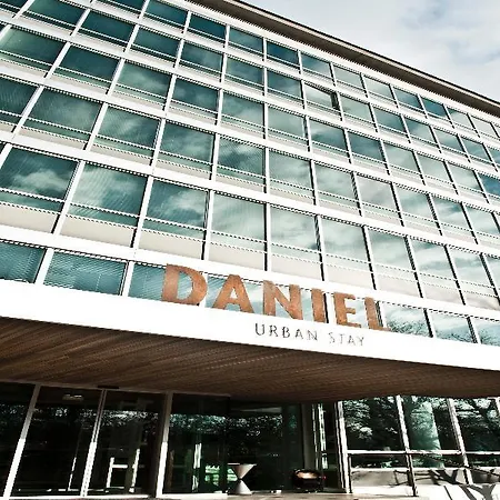 Hotel Daniel 4*