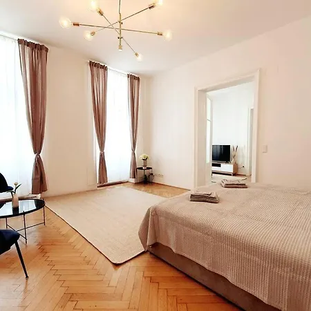 Savoir Vivre Rosinagasse * Vienna