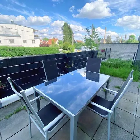 Near Lake Spacious & Furnished Beautiful Apartment