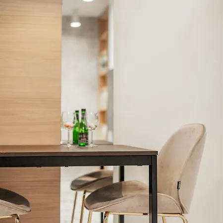Appartement Zeus Design Apartmenthaus