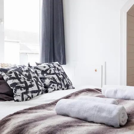 Cozy Near Center Viena
