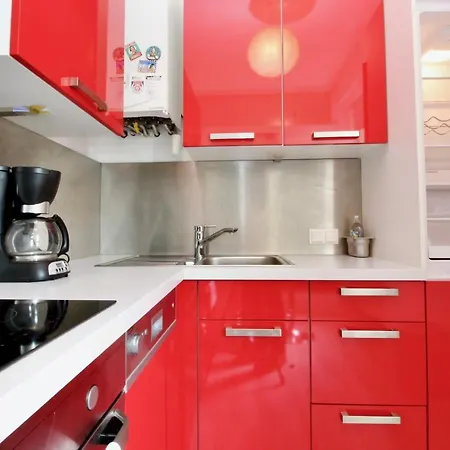 Apartment Bright Elegant Flat In Center