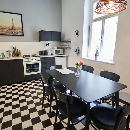 Appartamento Fancy For 5 With Self-check-in At Spittelberg *