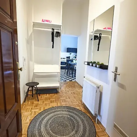 Fancy For 5 With Self-check-in At Spittelberg Appartamento