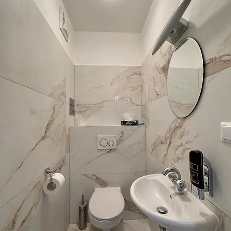 Klimt Apartment