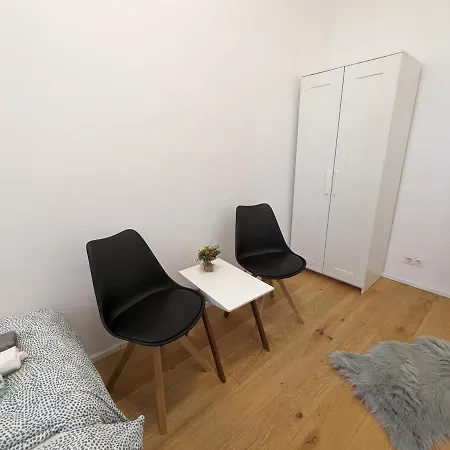 Private * Wien