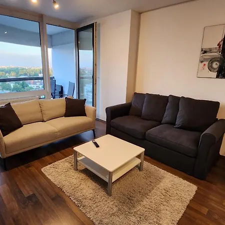 Wonderful For 4 On The Danube River, Next To Vic & Austria Center *