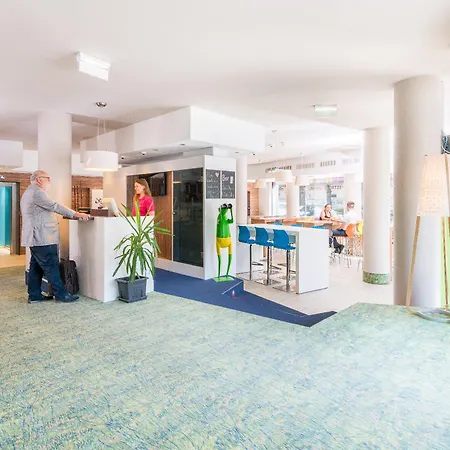 Ibis Styles 3*