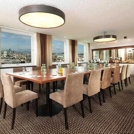 Hotel Am Parkring 4*