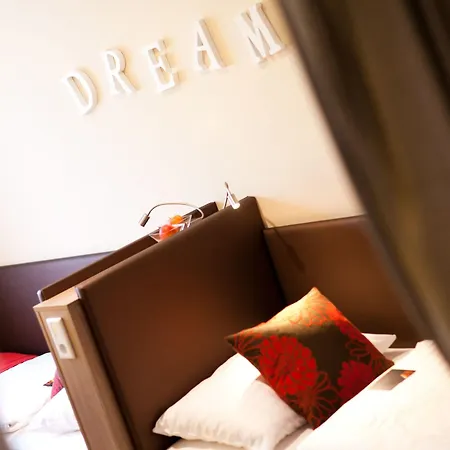 Boutiquehotel Stadthalle 3*