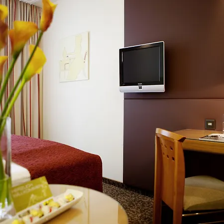 Boutique Tigra 4*