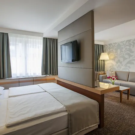 Boutique Tigra 4*