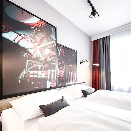 Arte Stadthalle Hotel 4*