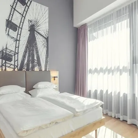 Roomz Prater 4*
