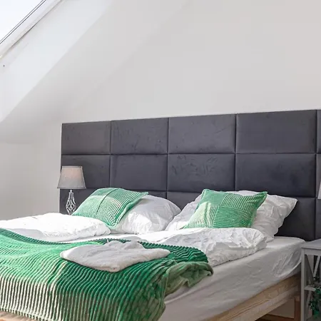 Apartament Charming 1br And 1lr Modern Design Donaustadt