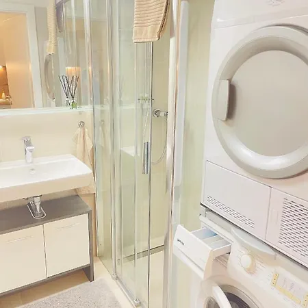 Mollart Apartment *