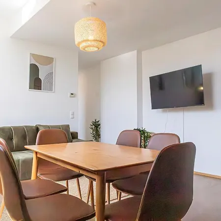 Charming 1br And 1lr Modern Design Donaustadt *