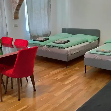 Cozynite Premium Stadthalle Vienna