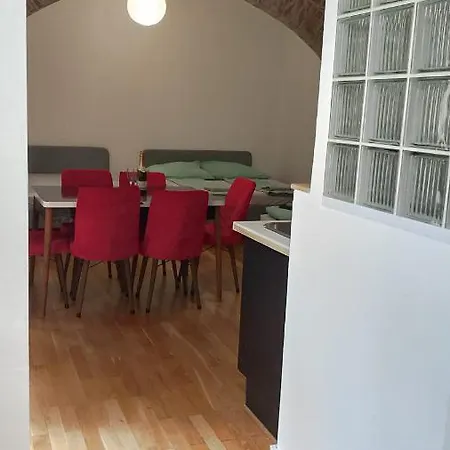 Cozynite Premium Stadthalle Apartment