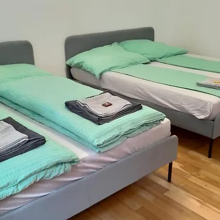 Cozynite Premium Stadthalle Apartment Vienna