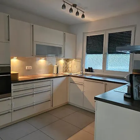 Cosy & Elegant Cityhouse With Garden Wenen