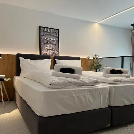 Fesh Lofts Hotel apartamentowy