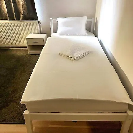 Adelin Einzelzimmer Bécs