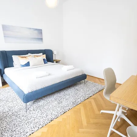 Large Garden-view Balcony Comfort Retreat 1020-vienna Appartement *