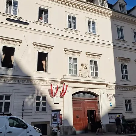 Hotel Palais Elegance 4*