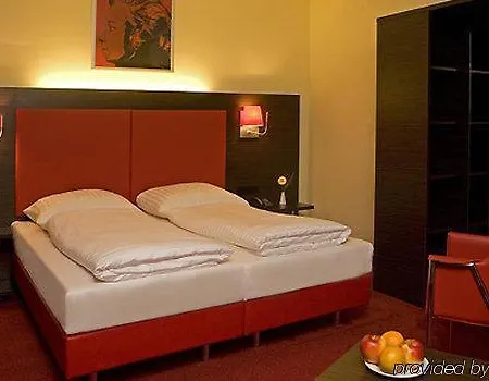 Hotel Western Amedia 4*