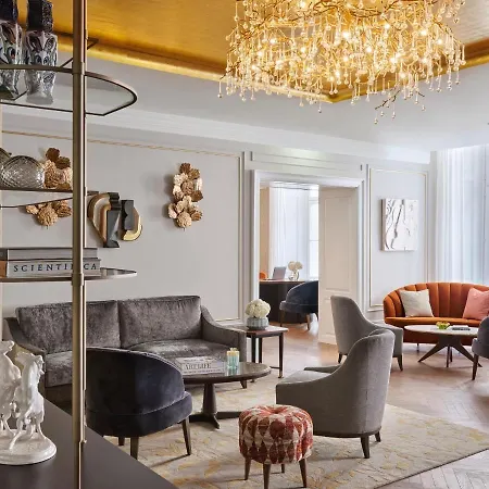 Отель Rosewood 5*