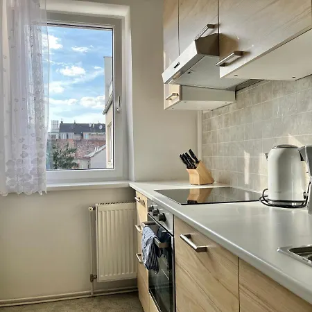 Central Retro 10 Apartment