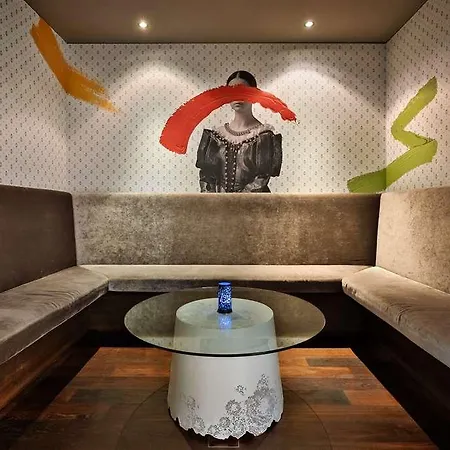 Hotel Doubletree By Hilton Schonbrunn Viena