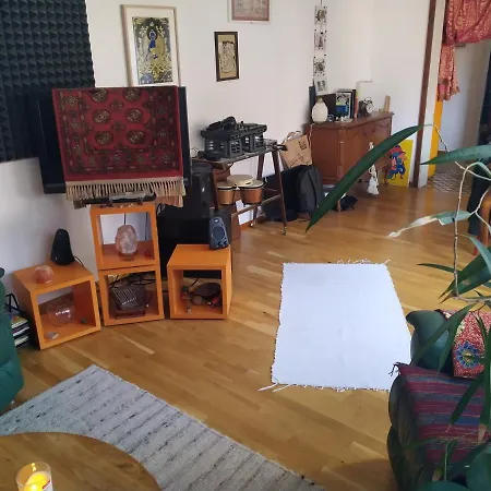 Nettes Im 14ten In Вена