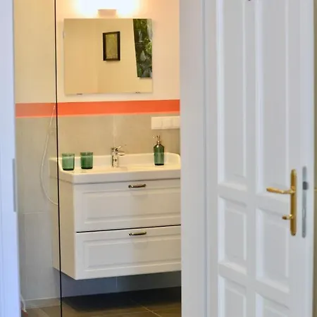 Apartment Spacious And Comfy With 3 Bedrooms Vienna
