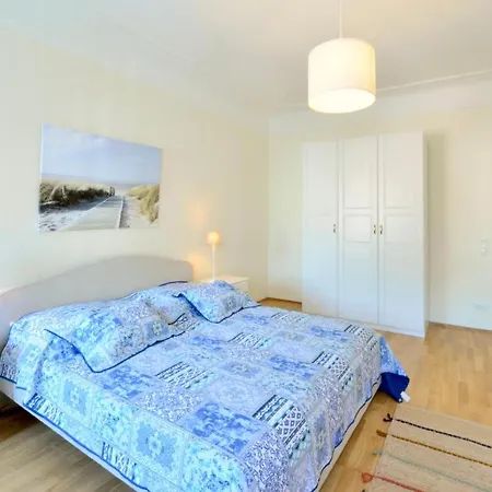 Spacious And Comfy With 3 Bedrooms *