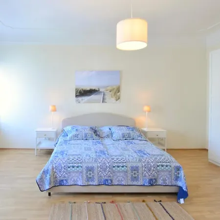 Spacious And Comfy With 3 Bedrooms