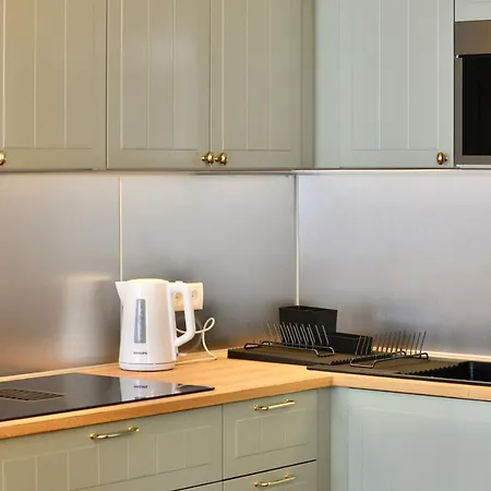 Apartment Spacious And Comfy With 3 Bedrooms