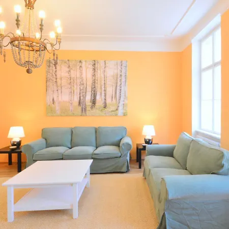 Apartment Spacious And Comfy With 3 Bedrooms