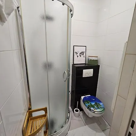 Exklusiv-suite 10 Min To Center Apartment *
