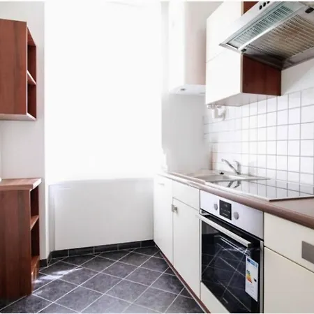 10 Min To Center & Hauptbahnhof Studio