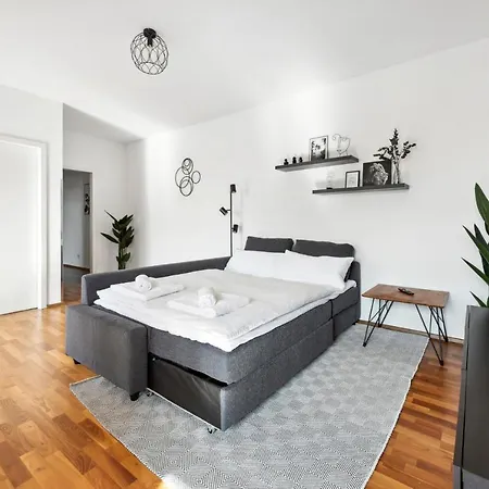 Bernhards Stadthalle - Klima & Terrasse Apartment Vienna