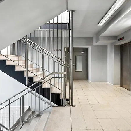 Bernhards Stadthalle - Klima & Terrasse Apartment