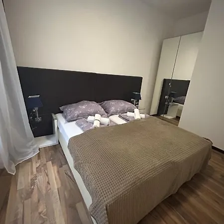 Cozy Center *