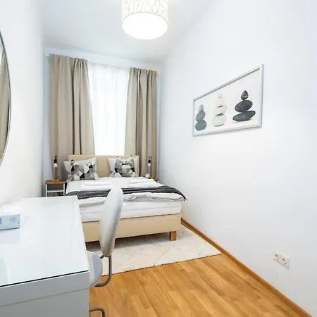 Orestaliving - Danube Canal Apartamento