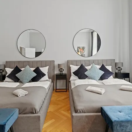 5 Bedrooms - 143 M² - Near Main Station